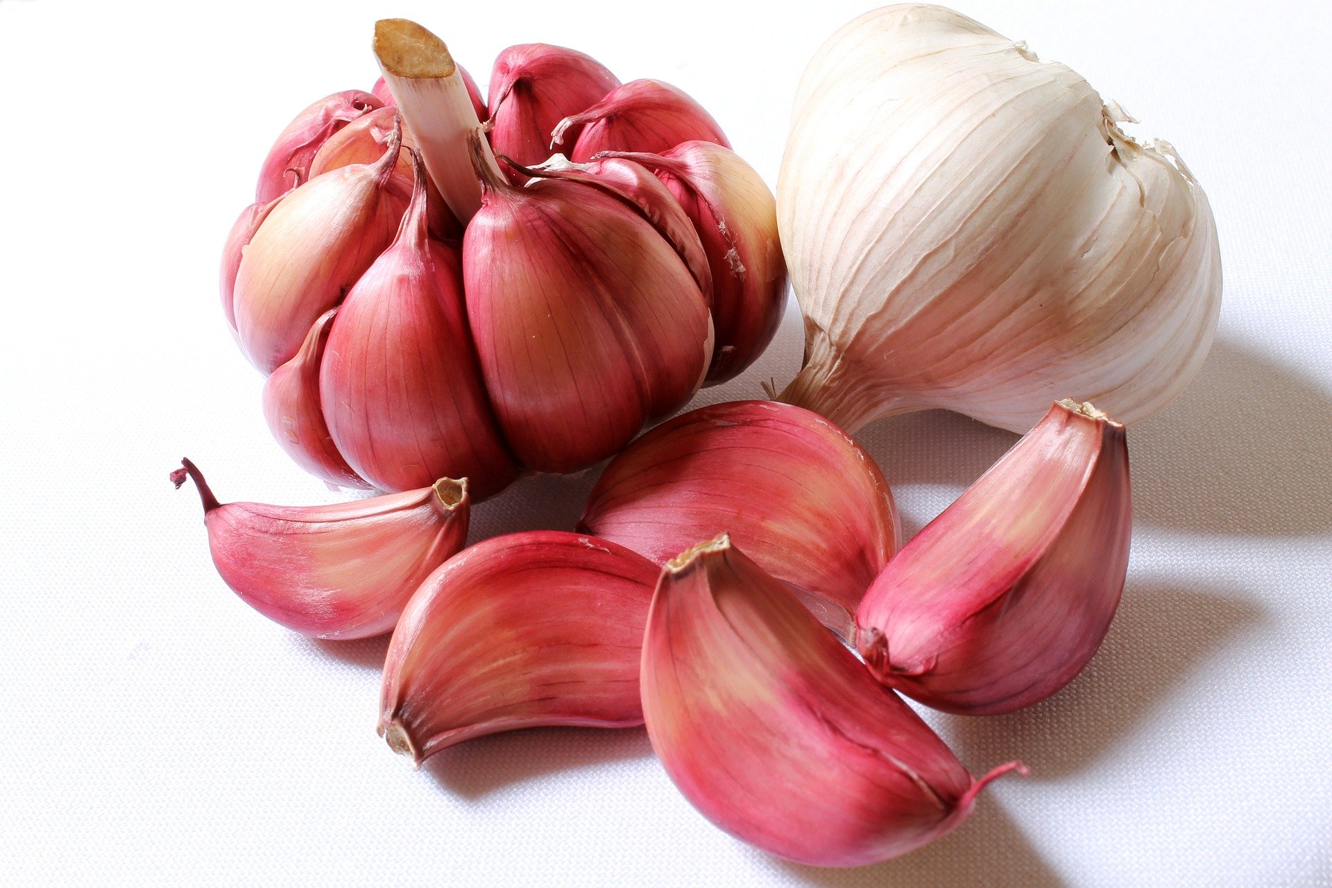 👉 ¿Conoces todas las propiedades y beneficios del ajo? 👉 ¿Conoces todas las propiedades y beneficios del ajo?