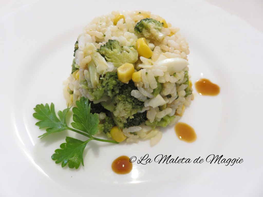 Ensalada de arroz con brócoli