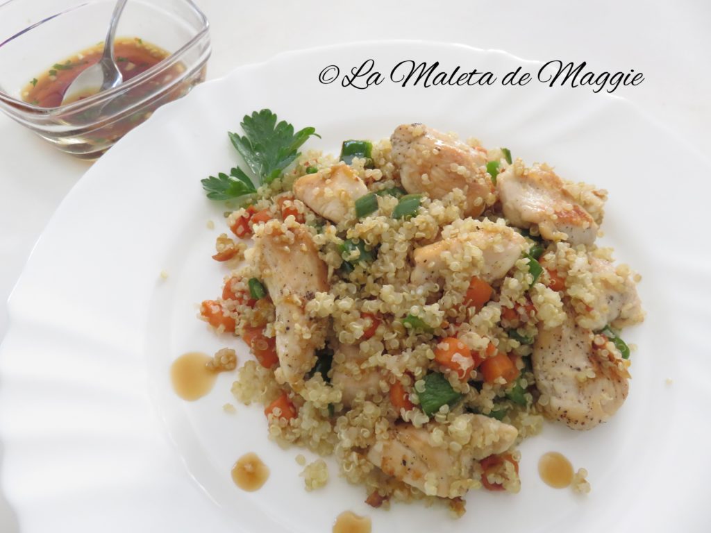 ensalada de quinoa con pollo