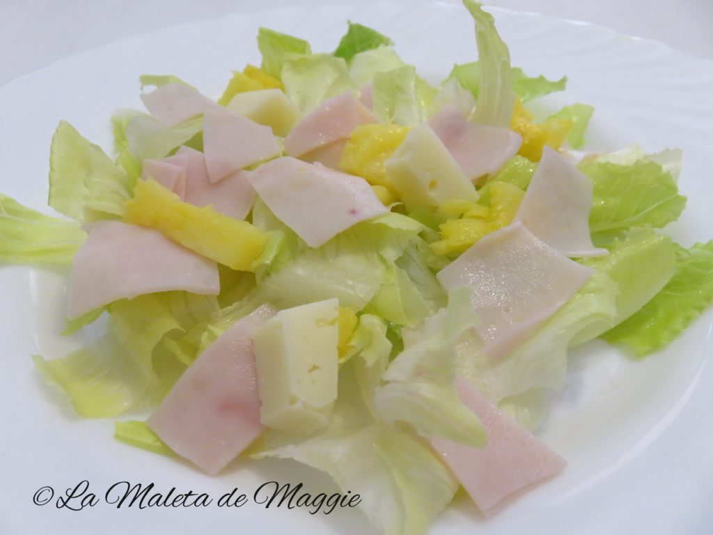 ensalada de lechuga y jamón york