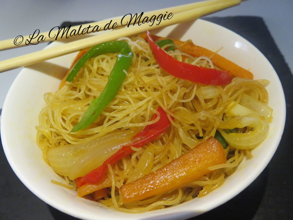 Fideos de arroz con verduras