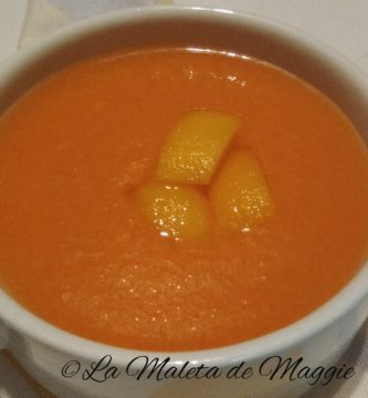 Gazpacho de níspero con tomate