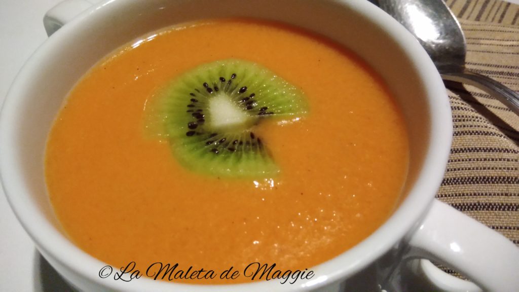 Gazpacho de kiwi con tomate