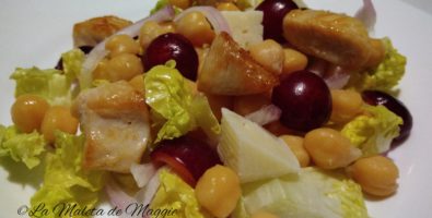 Ensalada de garbanzos y cerezas