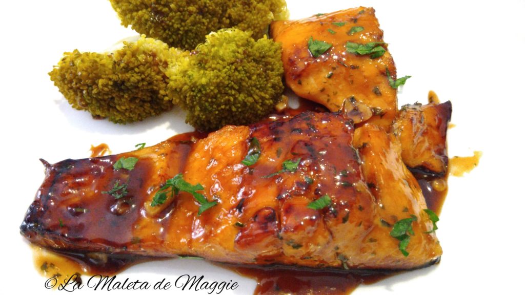 Salmón marinado en salsa de soja