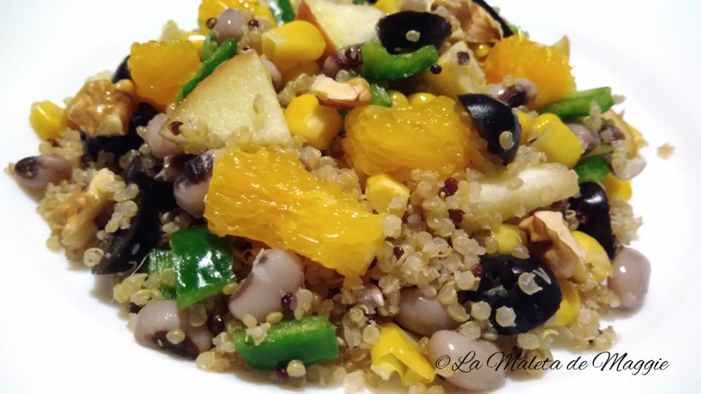 Ensalada de quinoa y frutas