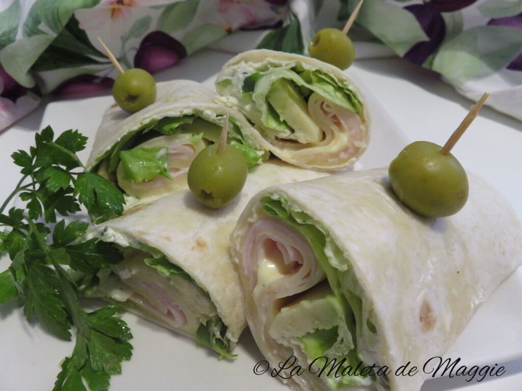 wrap de aguacate, jamón york y queso