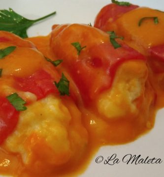 Pimientos del piquillo rellenos de brandada de bacalao