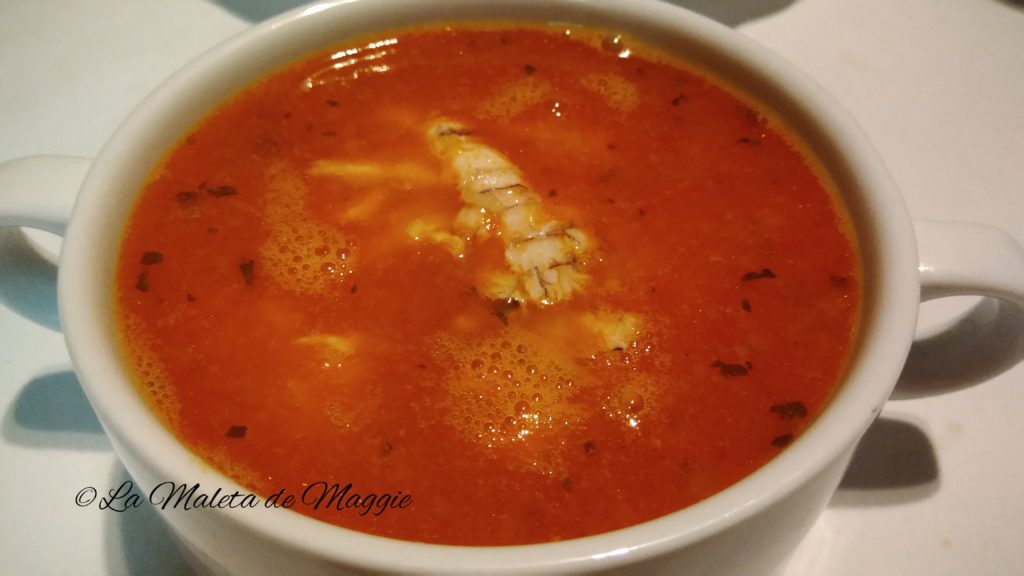 Sopa con galeras