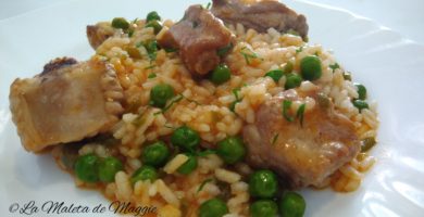 Arroz con costilla y guisantes