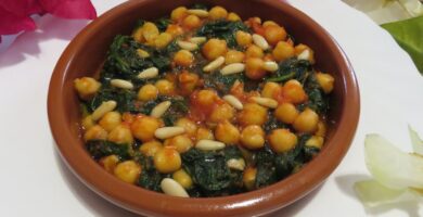 Garbanzos con espinacas