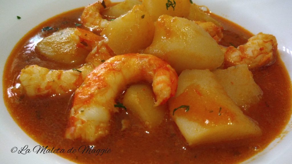 Guiso de patatas y gambas