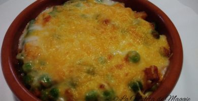 Guisantes, pavo y bechamel