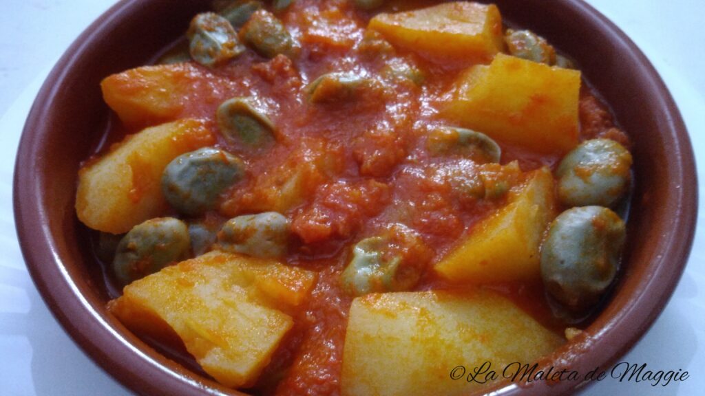 Guiso de patatas con habas y chorizo