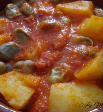Guiso de patatas con habas y chorizo