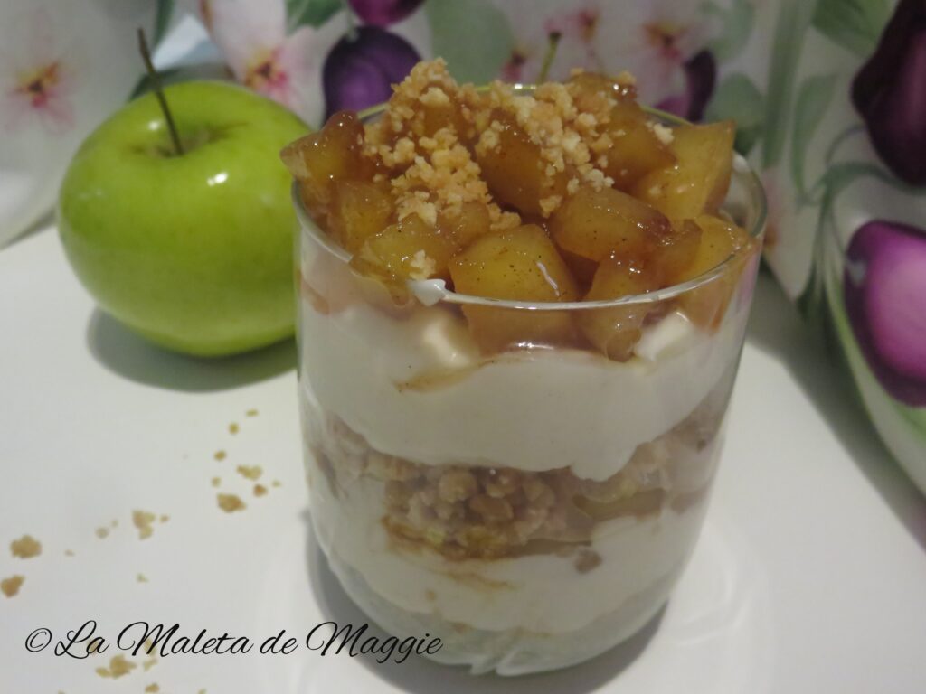 Pay de manzana | Recetas de postres fáciles en vaso ?