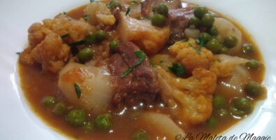 Guiso de patatas con coliflor