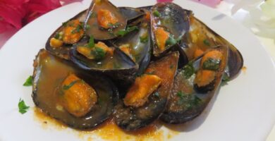 mejillones a la marinera