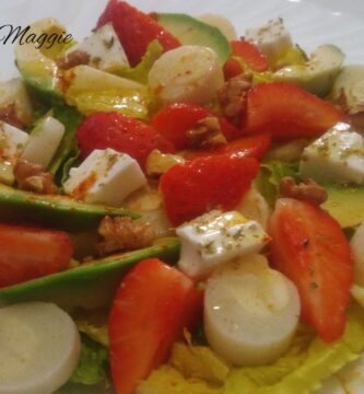 ensalada con palmitos y fresas