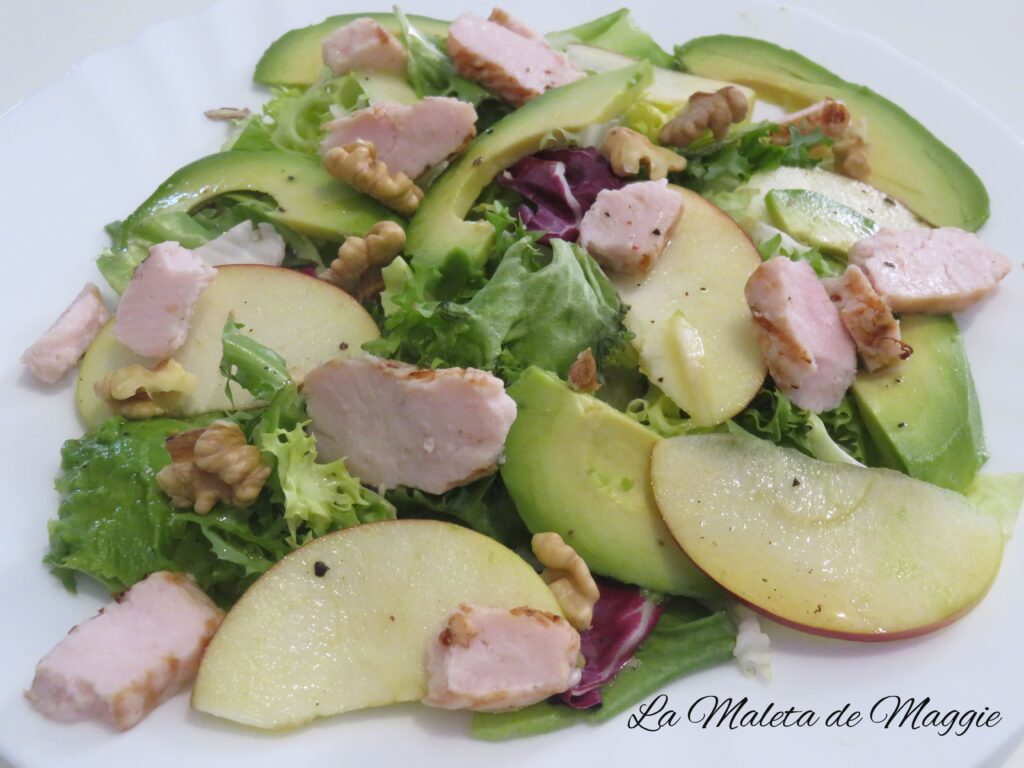 Ensalada de manzana y pollo