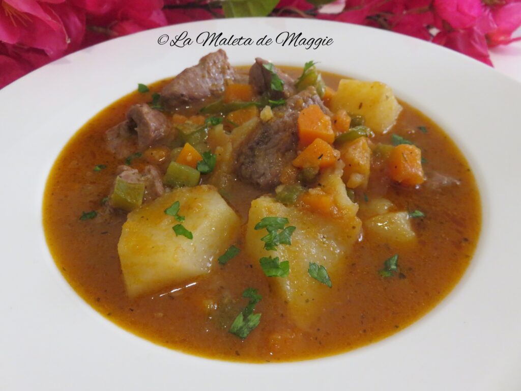 Guiso de ternera con patatas a las hierbas provenzales