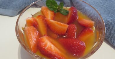 fresas a la naranja