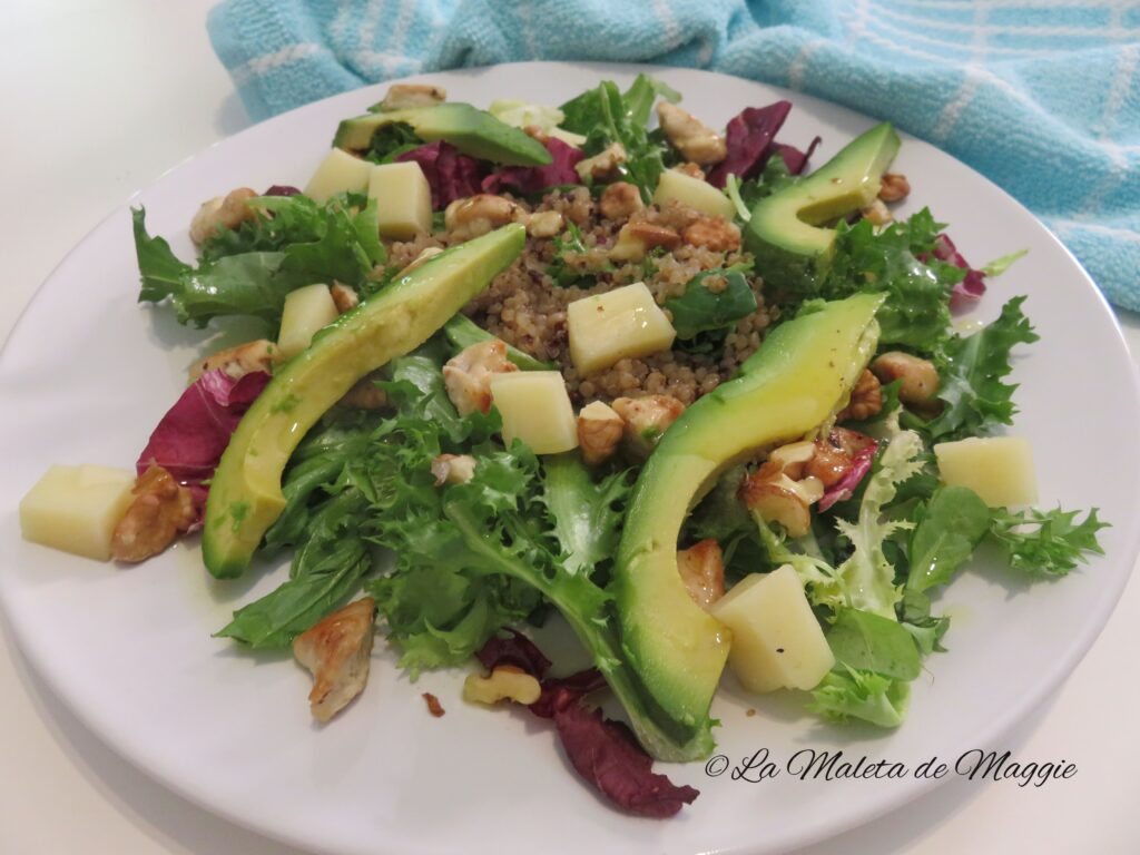 ensalada de quinoa y pollo