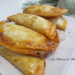 Empanadillas de manzana, queso y sobrasada