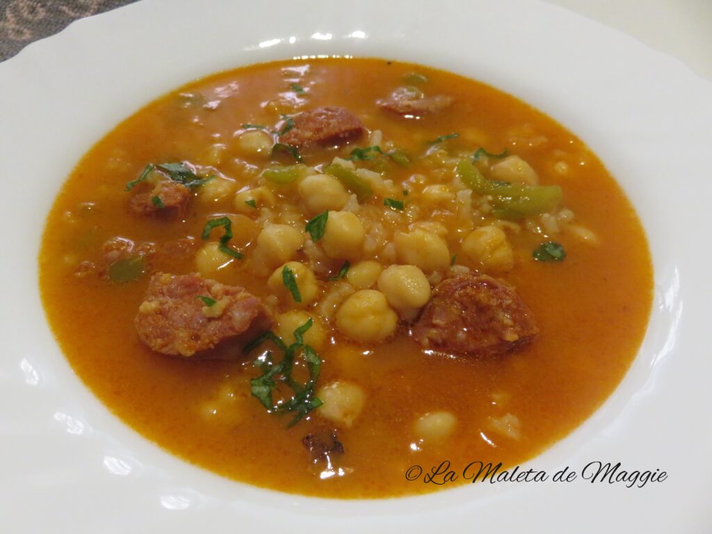 Guiso de garbanzos con arroz