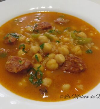 Guiso de garbanzos con arroz