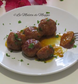 Albóndigas con salsa de naranja