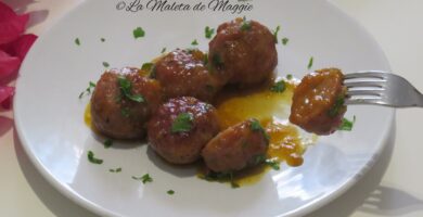 Albóndigas con salsa de naranja