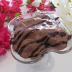 Helado de yogur plátano y chocolate